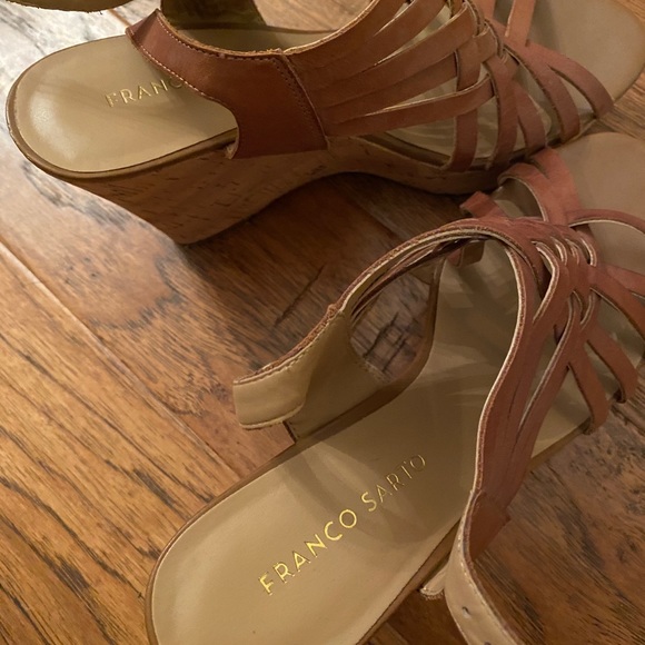 Franco Sarto Wedges - Picture 3 of 4